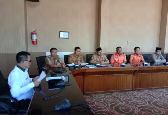 Asisten I Sekretariat Daerah Bengkulu Selatan Yunizar Hasan Pimpin Rapat Persiapan Hibah