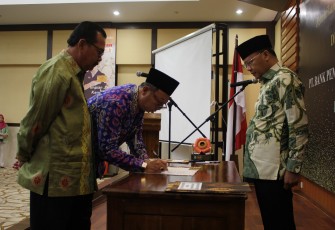 Prosesi pelantikan