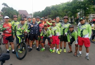Tim gowes 0718 bersama Dandim yang kompak dan solid