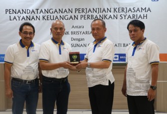 UIN SGD Jalin Kerjasama Layanan Keuangan Perbankan Syariah Dengan BRI Syariah 