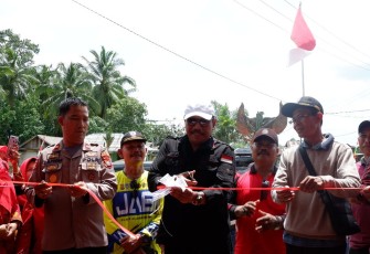 Bupati Bengkulu Utara Mian Resmikan Gedung Serbaguna Yang Ada di Desa Tanjung Harapan SP3 Kecamatan Ulok Kupai 