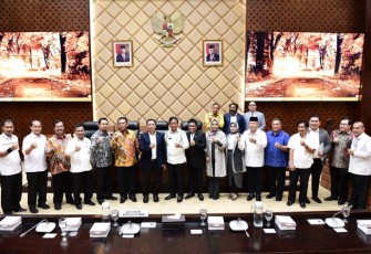 Ketua dan Anggota Komisi V DPR RI Dukung Pembangunan Jembatan Babin