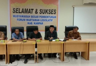 Kampar Bentuk Forum Wartawan Legislatif
