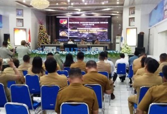 Kasdim 1310 Bitung saat memberikan pemaparan tentang penanggulangan bencana