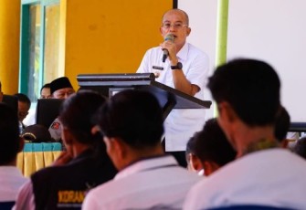 Bupati Bengkulu Selatan Gusnan Mulyadi 