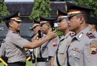 Kapolres Batang Pimpin Sertijab Kabag Ops dan Kapolsek