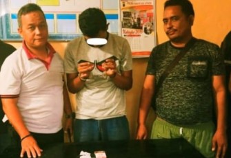 Pelaku dan barang bukti saat diamankan
