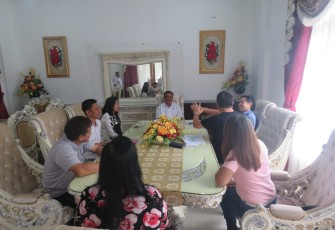 Wakil walikota Bitung Ir.Maurits Mantiri menerima kunjungan Joerge Moo Lew di Rudis