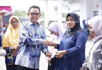 Bupati Kepahiang Hidayattullah Sjahid  