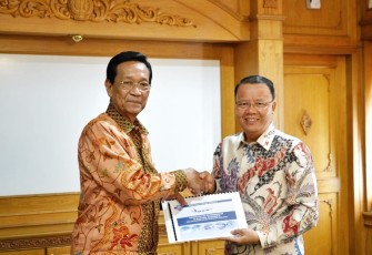 Gubernur Rohidin Sampaikan Keinginan Masyarakat Jawa Bengkulu
