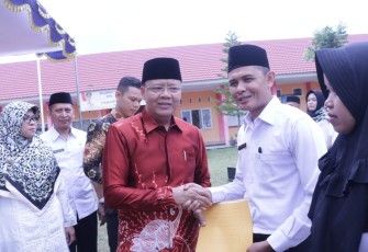 389 GTT/PTT di Rejang Lebong Terima SK