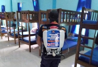 Penyemprotan Disinfektan di salah satu panti asuhan di Batang Hari
