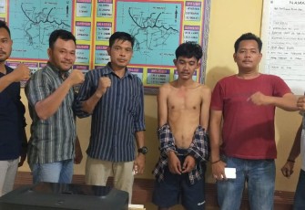 Pelaku tak mengenakan baju saat diamankan