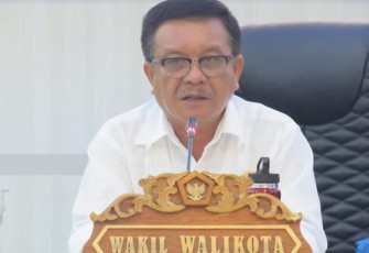 Wakil Wali Kota Bitung Ir.Maurits Mantiri