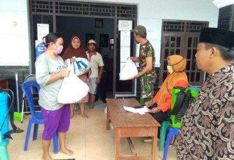 Hypermart Plaza Pekalongan Lakukan Aksi Sosial di TMMD Reguler