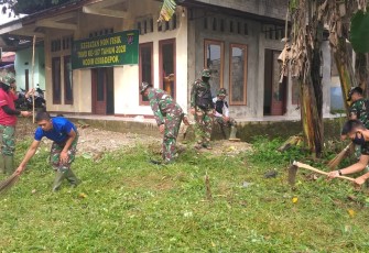 Pengurus DKM Mushola Al Mahri Apresiasi Satgas TMMD 107 Kodim 0508/Depok