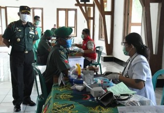 Korem 074/Warastratama menggelar Bakti Sosial Donor Darah.