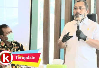Wakil Ketua DPRD Jatim Sahat Tua Simanjuntak 