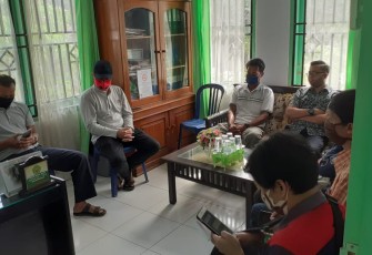 Kelurahan Babatan Melakukan Rapat Terbuka 