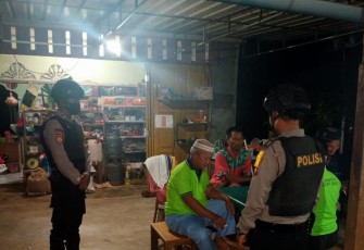 Patroli Polsek Singkep Barat Imbau Physical Distancing ke Masyarakat