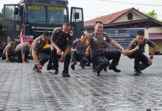 20 Personil Naik Pangkat