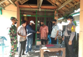 Pemdes Padang Hangat Salurkan BLT-DD Tahap III