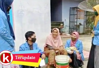 Mahasiswa KKN-DR UIN Suska Riau Sosialisasi Protokol Kesehatan ke Warga