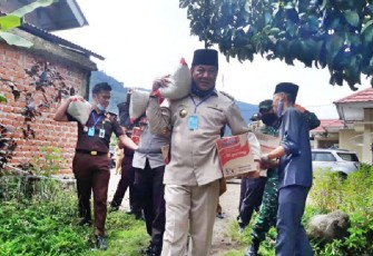 Bupati Kabupaten Lebong Rosjonsyah  