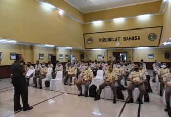 Pusdiklat Bahasa Badiklat Kemhan Laksanakan Tes Bahasa Bagi Calon Peserta PKA dan PKP