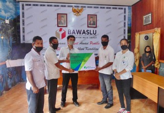 Pengawas Adhoc di Raja Ampat Dapat Jaminan Sosial dari BP Jamsostek