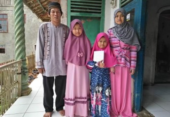 Meysa Widia Hafidzah yang Terpaksa Kehilangan Tangan Kirinya Karena Terjatuh
