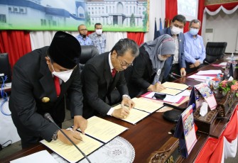 Rapat Paripurna DPRD Kepri Pengesahan APBD 2021 