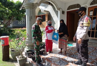 Pemdes Lancang Kuning Bagikan 451 Paket Imunitas Covid-19 Untuk Warga 