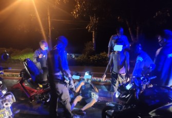 Tim Kalong Jupi Amankan Pelajar Bawa Sajam