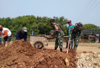 Pembangunan Turap Jalan
