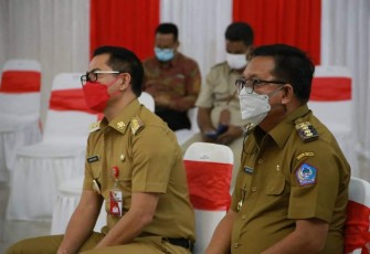OPD Wajib Menyesuaikan Dengan Sistem digital Pemerintahan Maurits-Hengky