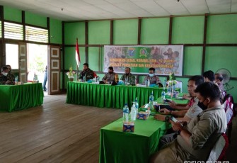 Serap Informasi Dari Masyarakat, Koramil 1206-12/Kalis Gelar Komsos
