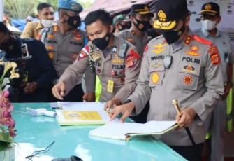 Kapolda Aceh Irjen Pol Drs Wahyu Widada MPhil Tinjau Pos Pengamanan Operasi Ketupat Seulawah 2021 di Lhoksumawe