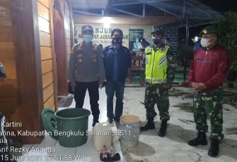 Polsek Kota Manna dan Koramil Razia Warung Tuak