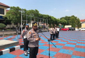 Waka Polres Majalengka : Cek Alat HT  Meningkatkan Komunikasi Polsek Dan Jajaranya