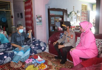 Kapolda Bengkulu Irjen Pol Drs Teguh Sarwono MSi  melaksanakan Anjangsana