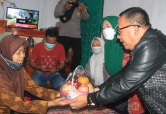 Plt Asisten I Eko Agusrianto