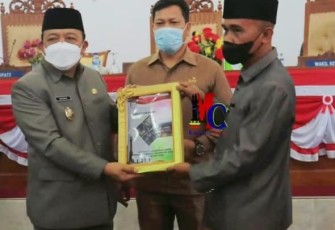 Paripurna DPRD Seluma