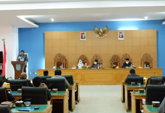 Bupati BU Sampaikan Raperda Perubahan APBD TA 2021