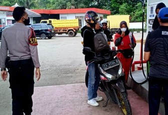 Antisipasi Penularan Covid-19, Patroli Dialogis Polsek Palasah Himbau Warga Patuhi Prokes