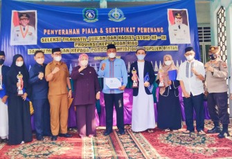 Penyerahan Piala dan Sertifikasi STQH Provinsi Kepri 2021 Serta Bantuan Dana Pembinaan di Kabupaten Bintan