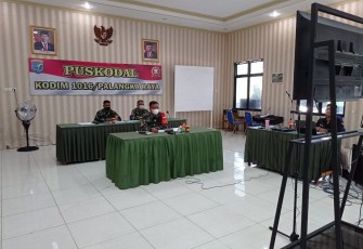 Dandim Palangka Raya Ikuti Rapat Evaluasi Progja dan Anggaran Tahun 2021 Secara Virtual