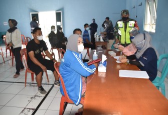 Babinsa pendampingan serbuan vaksinasi