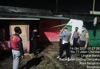 Diduga Melakukan Kegiatan Prostitusi Online, Polres Bengkulu Olah TKP