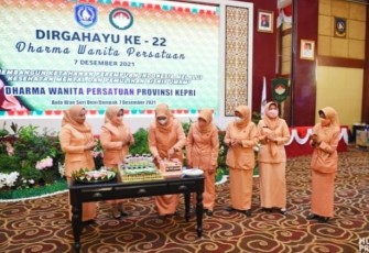 Peringatan HUT Dharma Wanita Persatuan (DWP) ke-22 tahun 2021 di Aula Wan Seri Beni